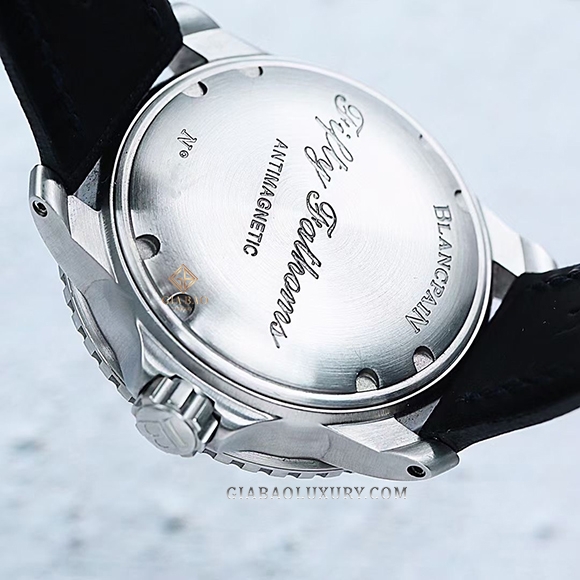 Đồng Hồ Blancpain Fifty Fathoms 5015D-1140-52B