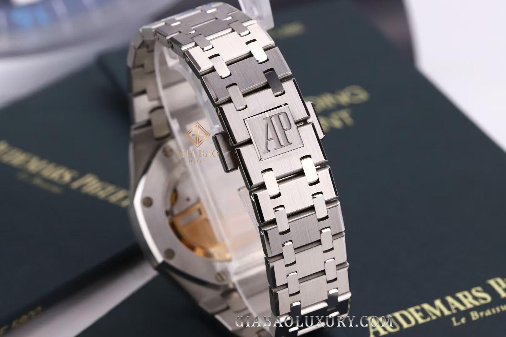 Đồng Hồ Audemars Piguet Royal Oak 77350ST.OO.1261ST.01