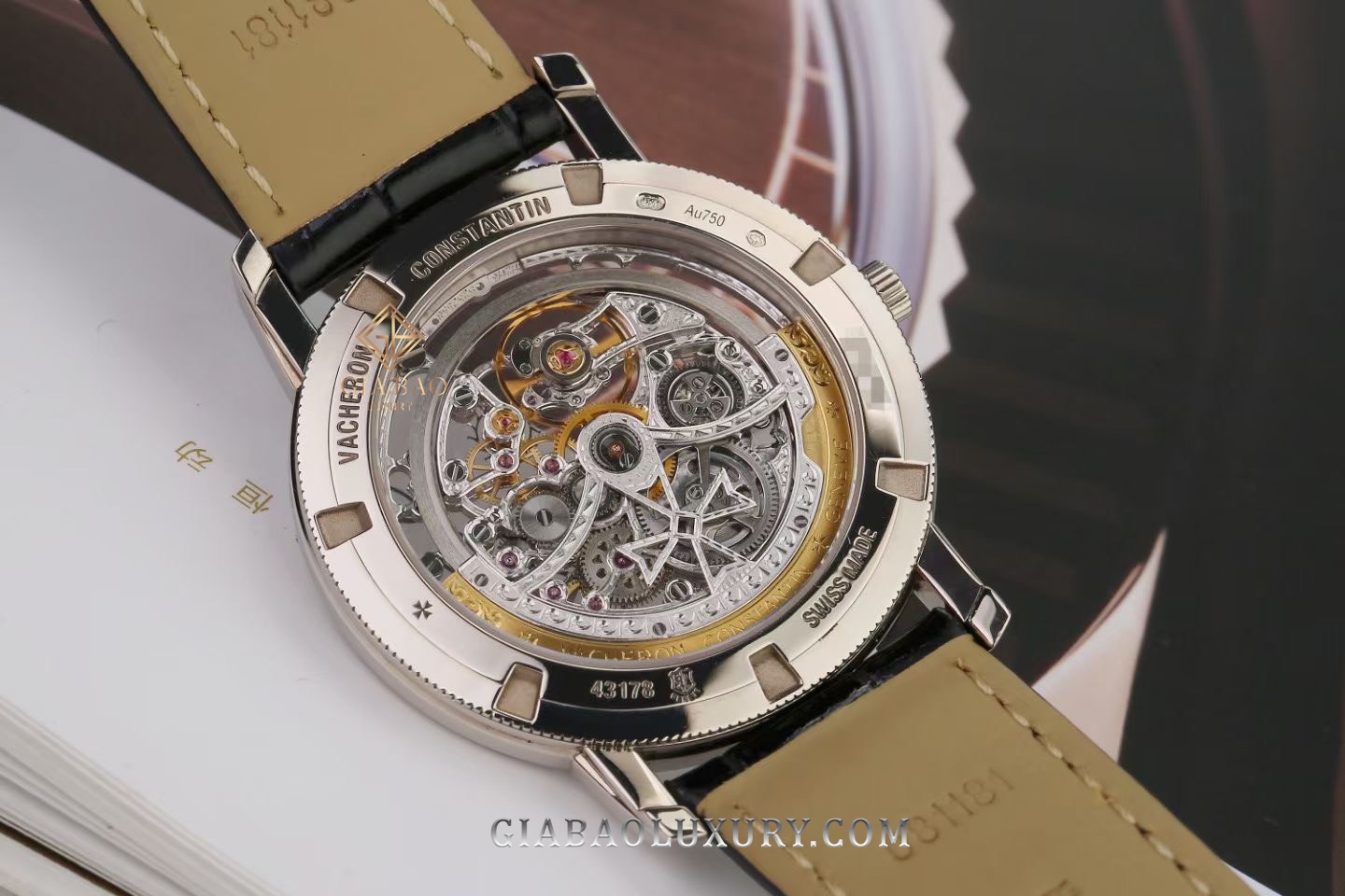 Đồng Hồ Vacheron Constantin Traditionnelle 43178/000G-9393