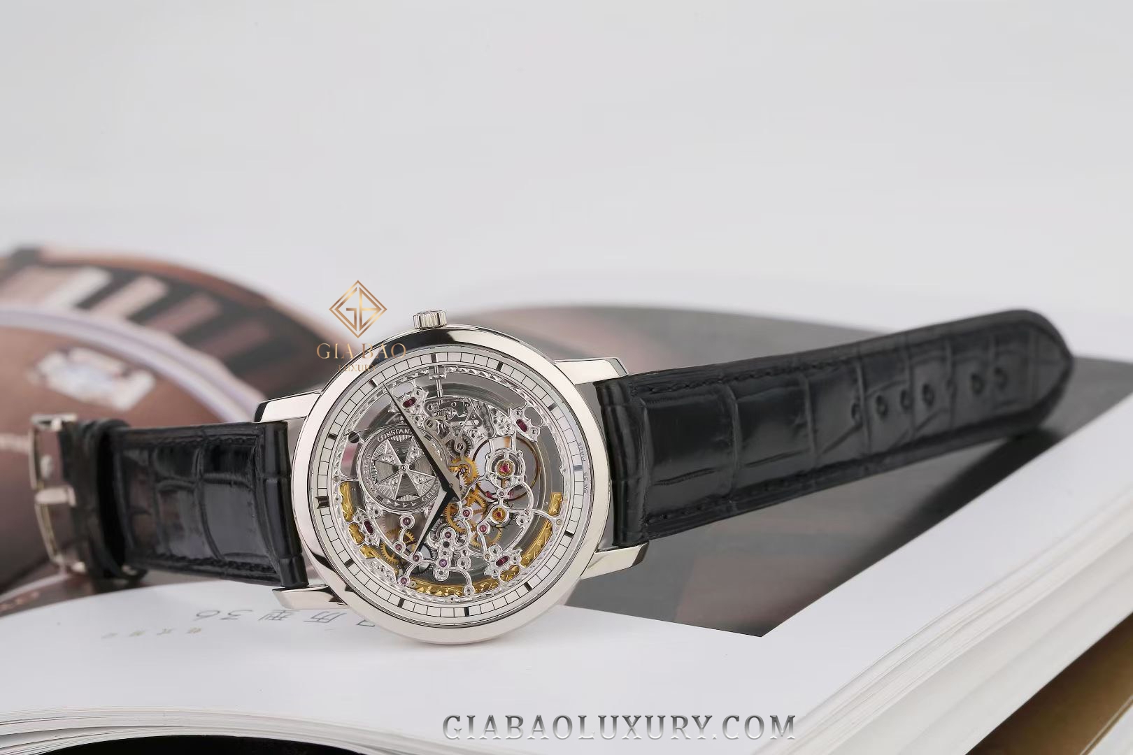 Đồng Hồ Vacheron Constantin Traditionnelle 43178/000G-9393