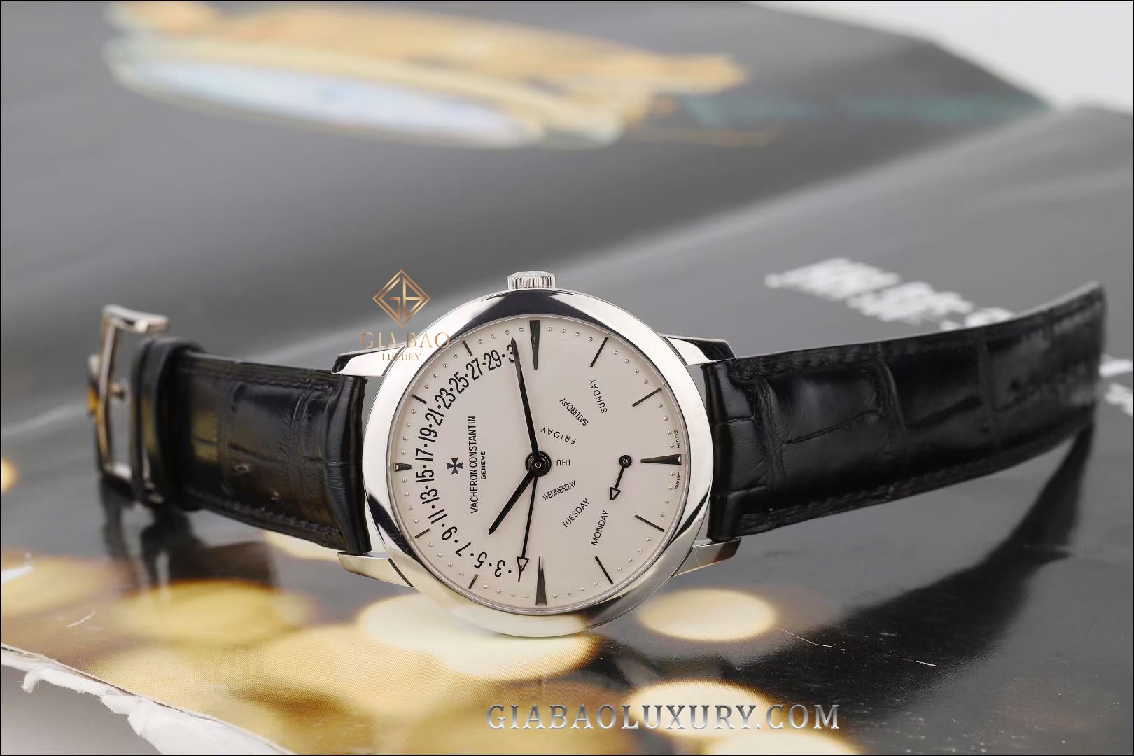 Đồng Hồ Vacheron Constantin Patrimony Retrograde Day-Date 86020/000G-9508