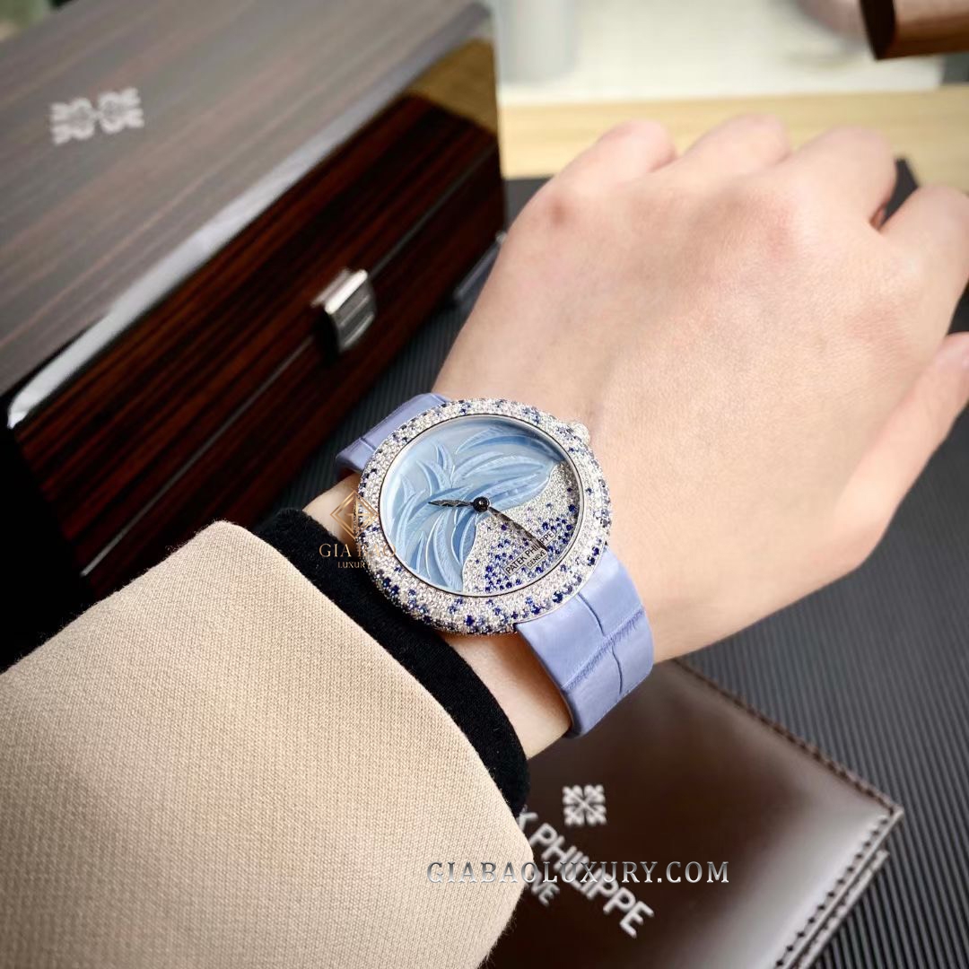 Đồng Hồ Patek Philippe Calatrava 4899/901G-001