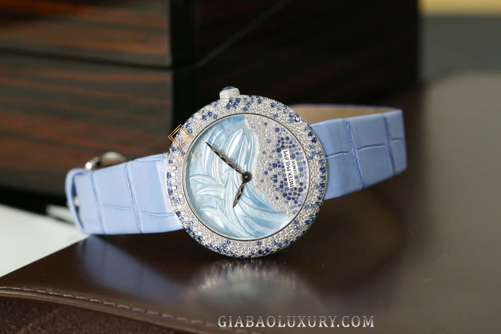 Đồng Hồ Patek Philippe Calatrava 4899/901G-001