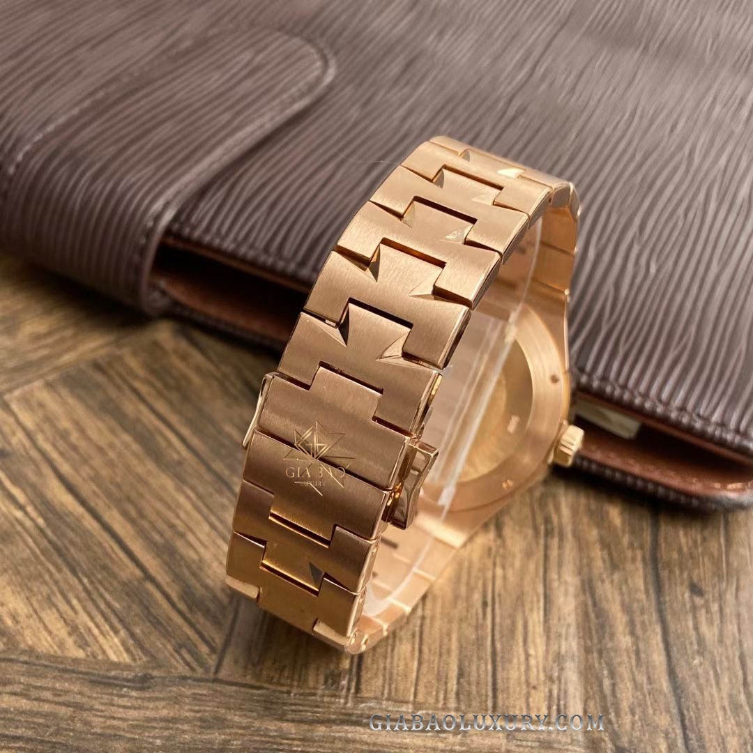 Đồng Hồ Vacheron Constantin Overseas 47560/D10R-9672