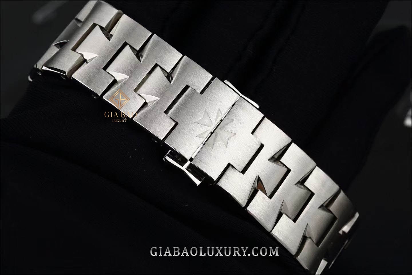 Đồng Hồ Vacheron Constantin Overseas Dual Time 42mm 47450/b01A-9226