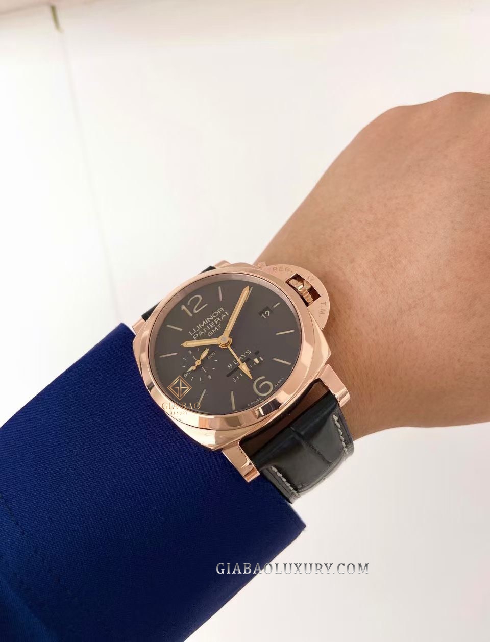 Đồng Hồ Panerai Luminor 44mm PAM00576