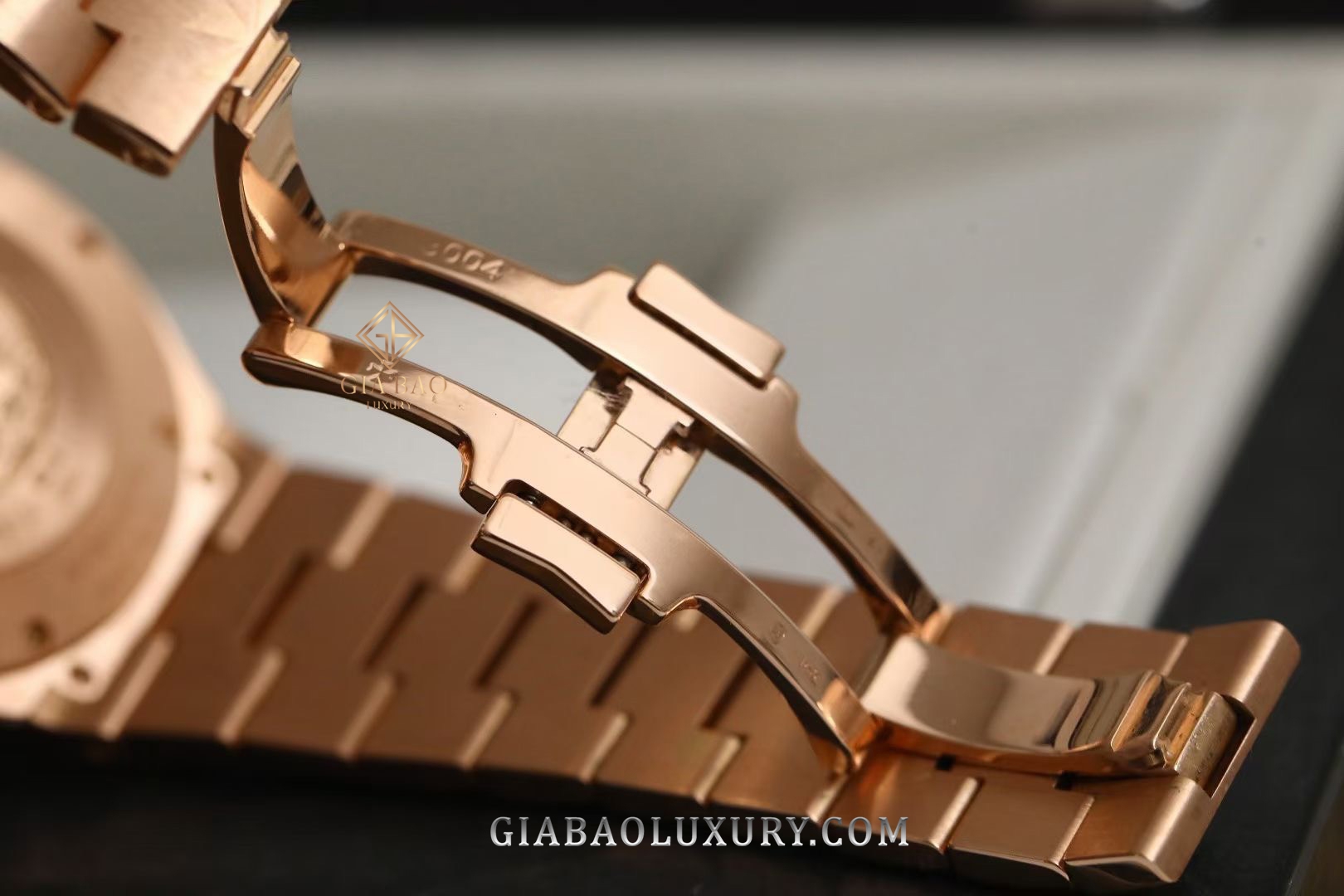 Đồng Hồ Vacheron Constantin Overseas Chronograph 49150/B01R-9338