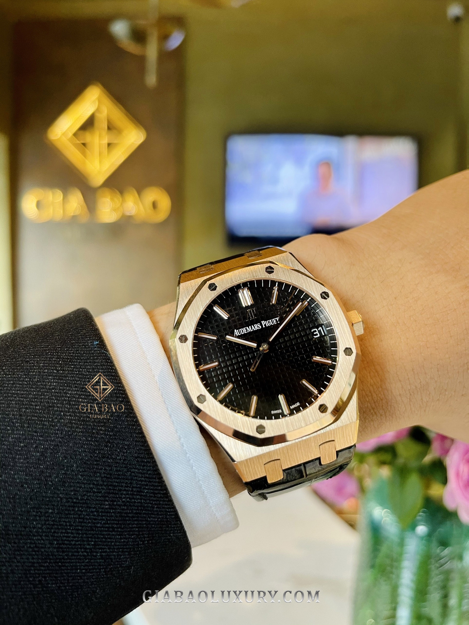 Đồng Hồ Audemars Piguet Royal Oak 15500OR.OO.D002CR.01