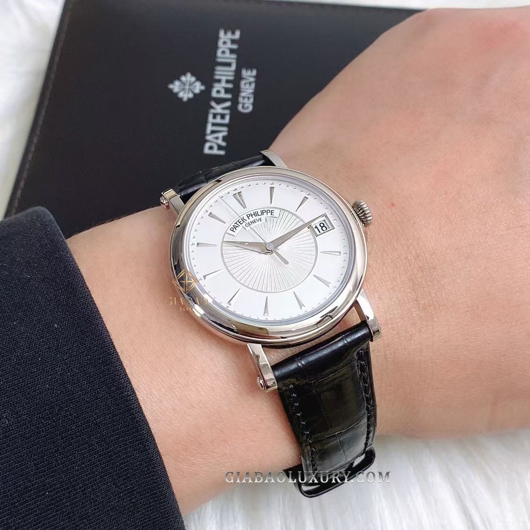 Đồng Hồ Patek Philippe Calatrava 5153G-010