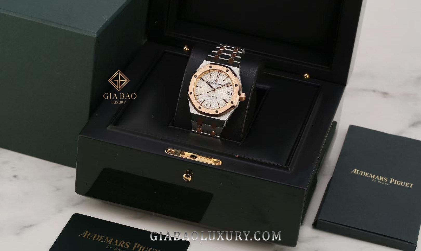 Đồng Hồ Audemars Piguet Royal Oak 15450SR.OO.1256SR.01