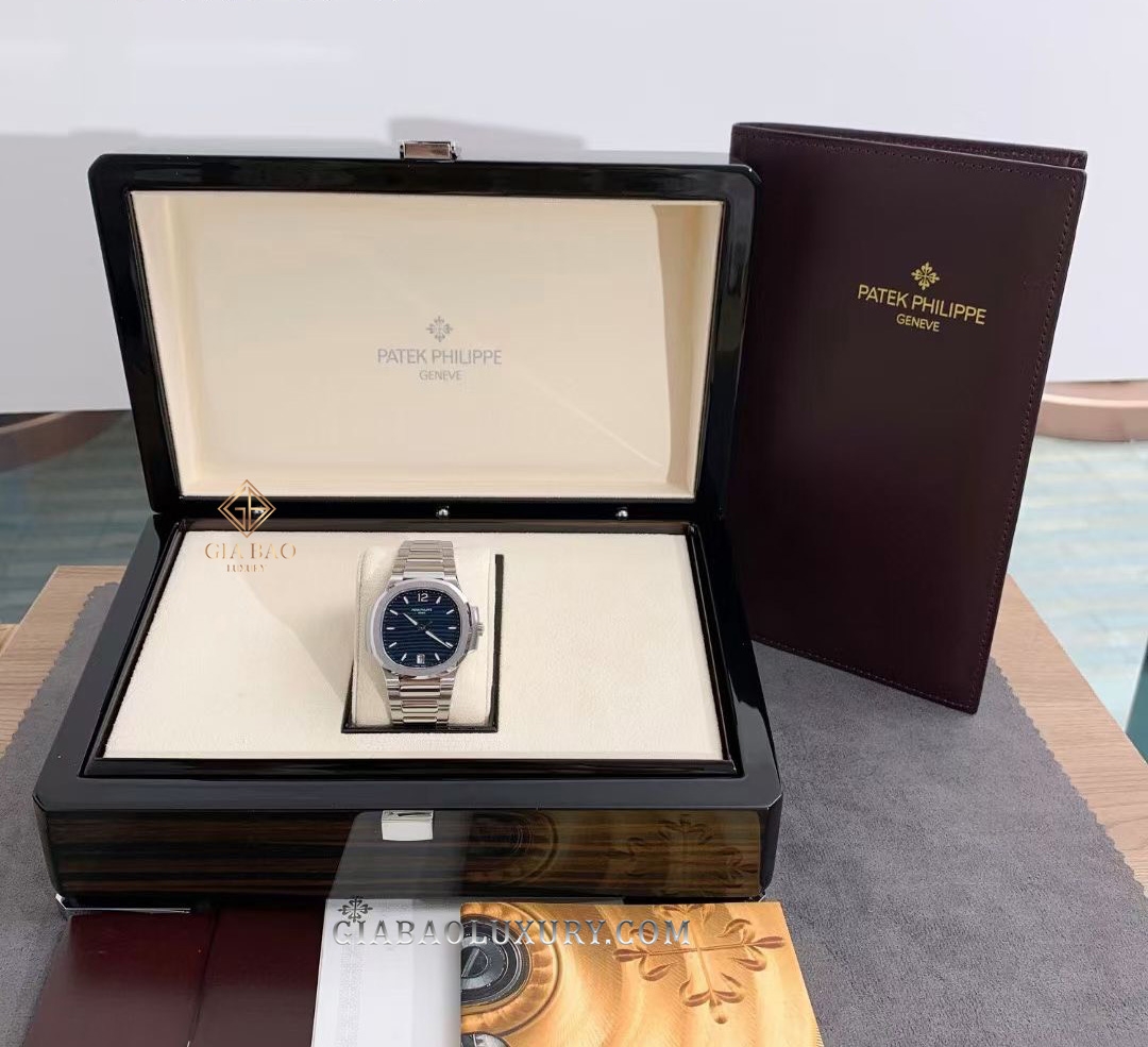 Đồng Hồ Patek Philippe Nautilus 7118/1A-001