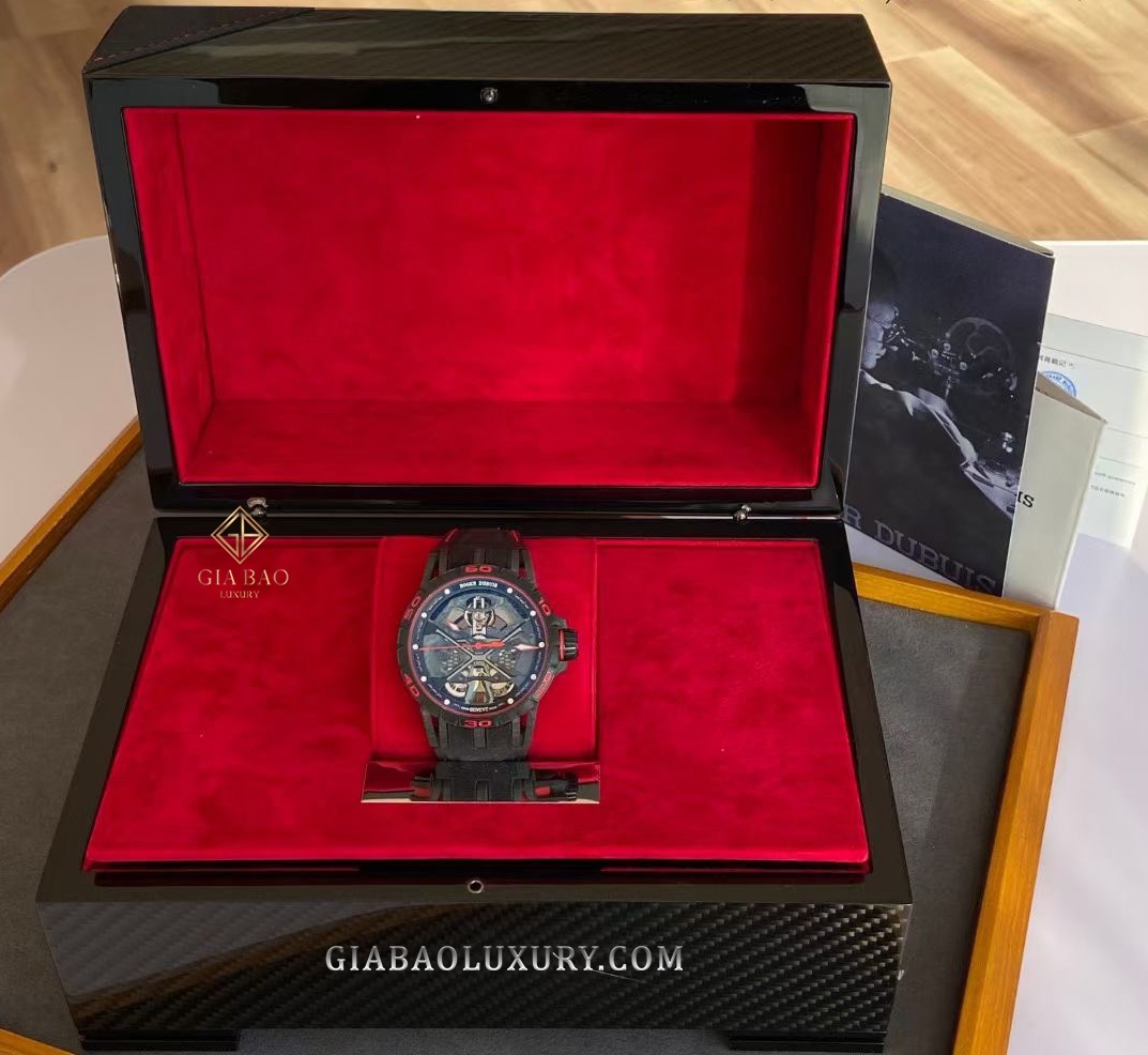 Đồng Hồ Roger Dubuis Excalibur RDDBEX0784