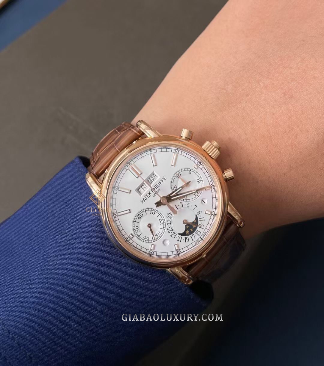 Đồng Hồ Patek Philippe Grand Complications 5204R-001