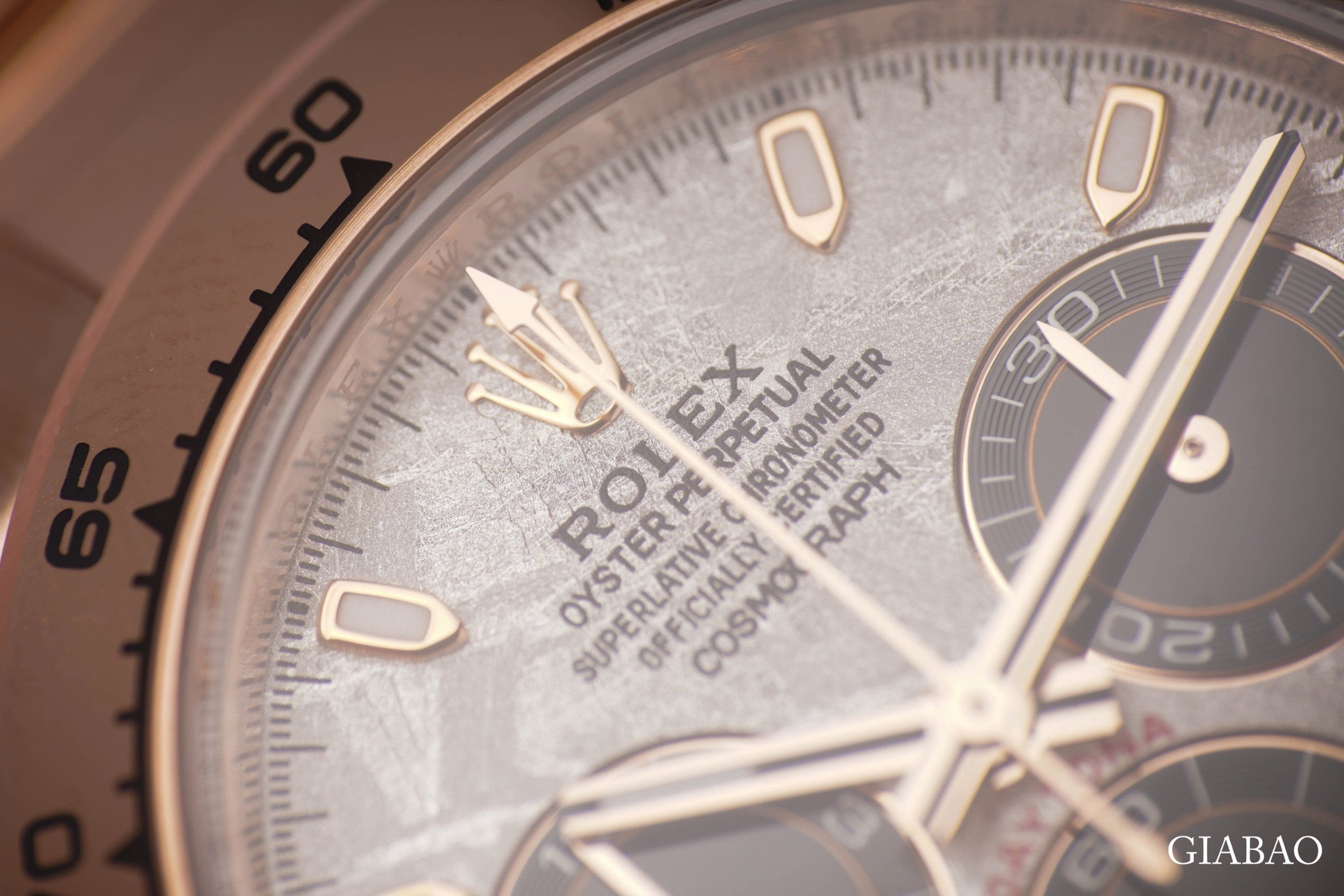 Đồng Hồ Rolex Cosmograph Daytona 116505 Mặt Số Thiên Thạch