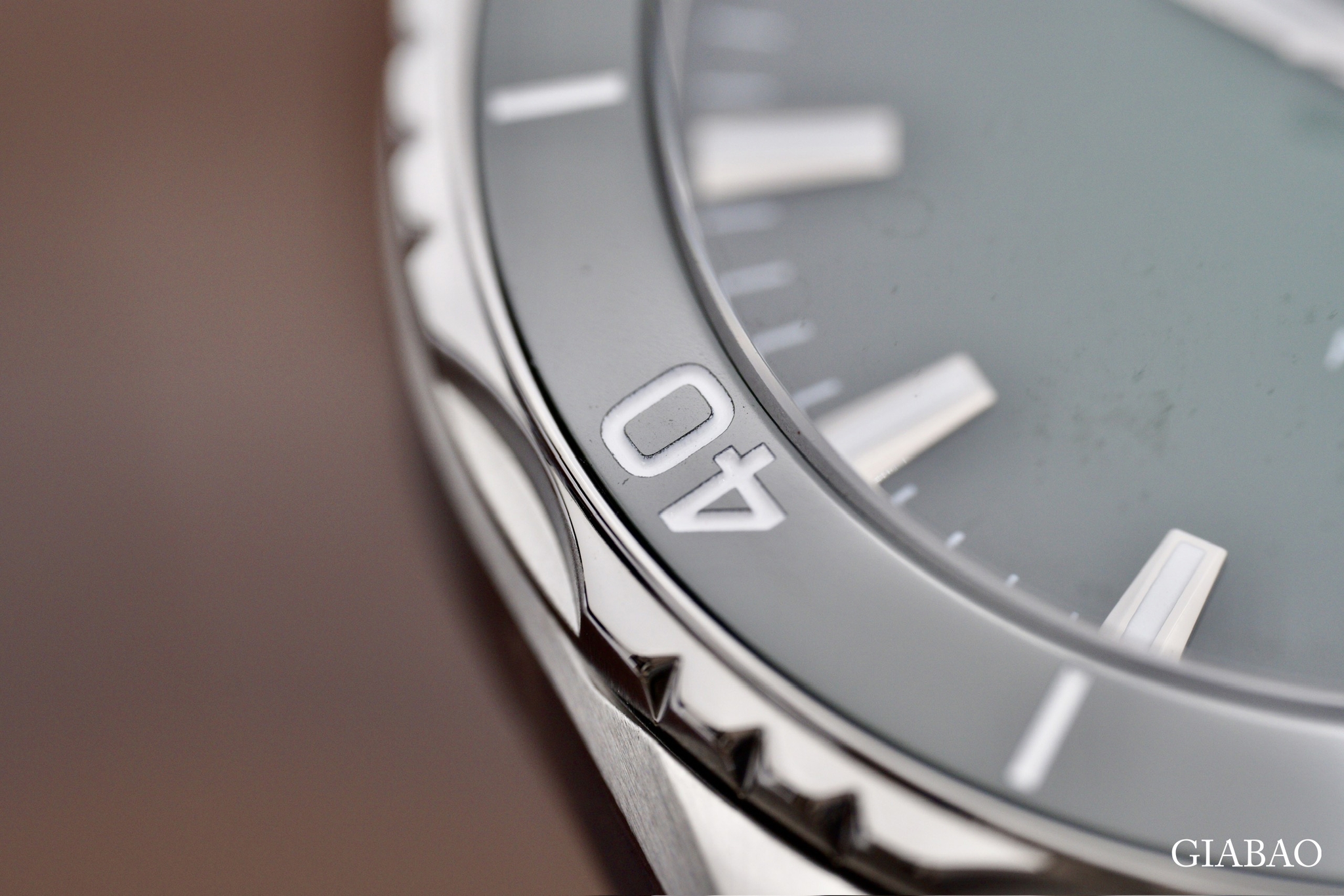 Đồng hồ đeo tay thương hiệu Tutima, dòng sản phẩm M2 Seven Seas S