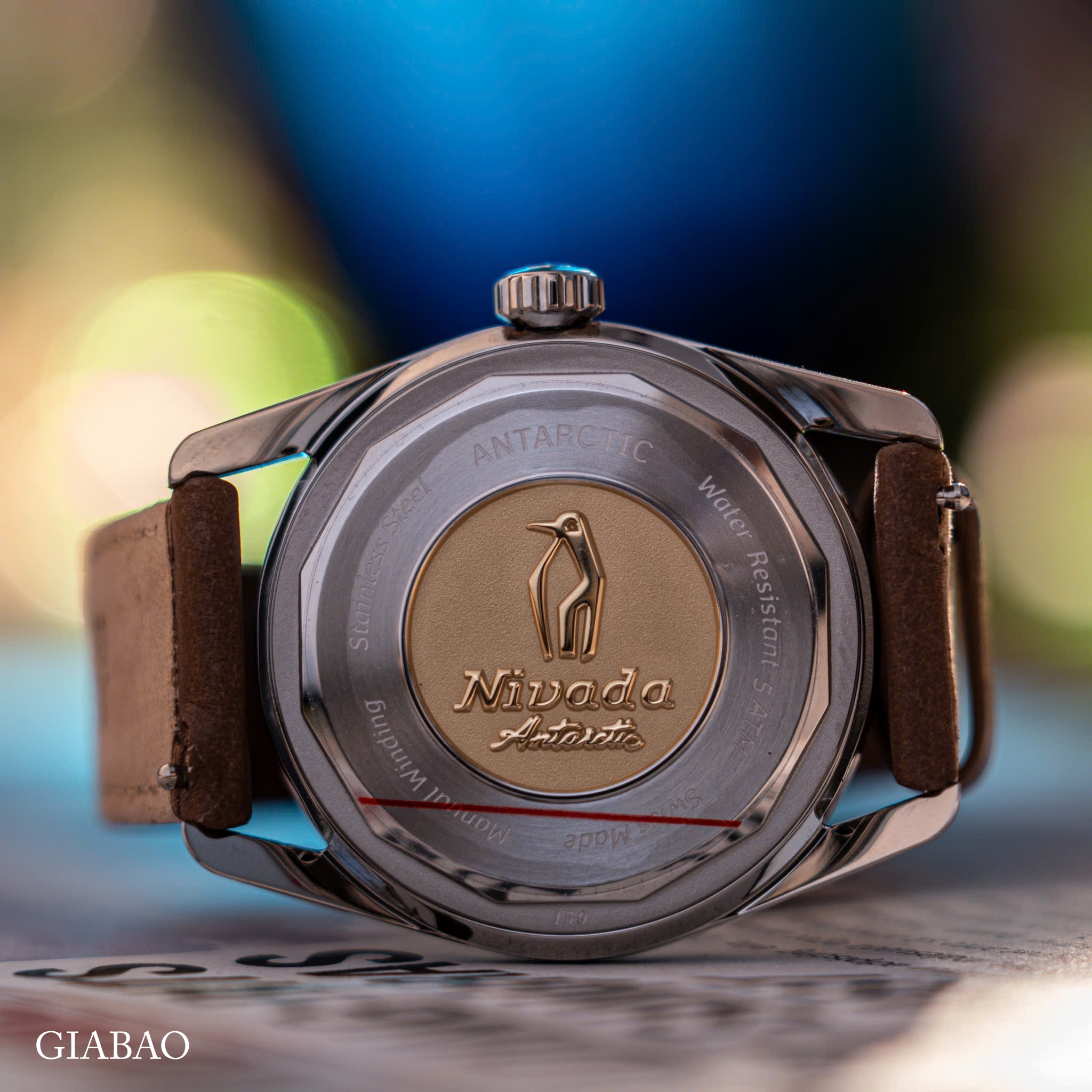 Đồng hồ đeo tay thương hiệu Nivada Grenchen