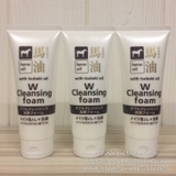 kem-tay-trang-va-rua-mat-w-cleansing-foam-dau-ngua