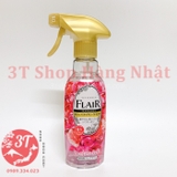 nuoc-xit-thom-giup-phang-quan-ao-kao-nhat-ban
