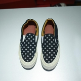 Outlet Convesre slip-on