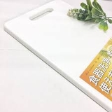 Thớt nhựa kháng khuẩn độ dày 1,3cm của Nhật