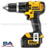 Máy khoan búa dùng pin 14.4V Dewalt DCD735L2