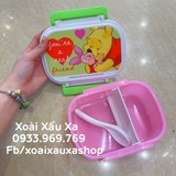 HỘP CƠM NHỰA POOH - ĐORAEMON ( kèm muỗng và vách chia )