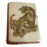 Zippo hổ rồng