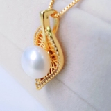 Mặt dây chuyền Ngọc trai nước ngọt Thiên nhiên Cao cấp - Chiếc là thời gian - LEAF PEARL (9-10y) - CTJ3011