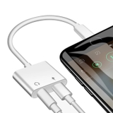 Cáp Chia Cổng Lightning ra 1 công tai nghe 3.5mm và 1 cổng Lightning cho Iphone