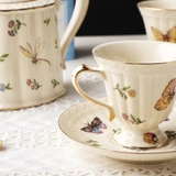 Bộ bình trà 2 ly, 2 dĩa sứ hoạ tiết khu vườn kiểu Âu
