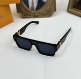 Kính đeo mắt thời trang Louis Vuitton LV Sleek Square Sunglasses Like Auth on web fulbox