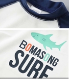 Bộ bơi bé trai cộc tay trắng cá mập, tay xanh, quần rời  Momasong