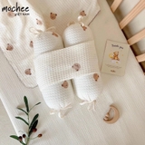 Gối Chặn Tổ Ong Thêu Gấu MOCHEE