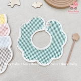 Yếm cổ hoa Hàn Quốc Vella Bunnie Blossom (Caro xanh lá)