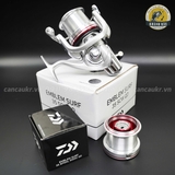 Máy Daiwa Emblem Surf 35 SCW QD 2 cối