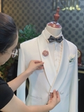 TX0003 Tuxedo Trắng Cổ Lụa Trắng (2 cúc)