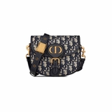 SMALL DIOR BOBBY BAG Blue Dior Oblique Jacquard '18 x 14 x 5 cm'