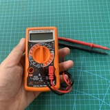 dong-ho-do-dien-capusi