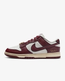 Dunk Low SE 