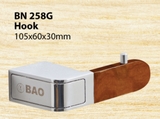 Móc áo Inox Bao BN 258G ốp gỗ- Phụ kiện nhà vệ sinh, nhà tắm
