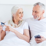 MÁY ĐO NỒNG ĐỘ OXY TRONG MÁU SPO2 VÀ NHỊP TIM