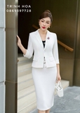 Set áo vest nữ và chân váy màu trắng thanh lịch