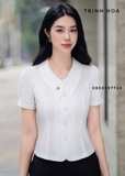Dáng áo croptop cộc tay cho nàng công sở 2 màu
