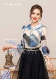 Áo sơ mi nữ hoạ tiết tay lỡ, cổ sen 2 màu
