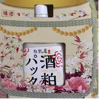Mặt nạ Ủ Trắng Bả Rượu Sake Xòa Tàn Nhang nám ( Sake Kasu Face Pack )