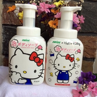 Sữa tắm Naive Hello Kitty 500ml