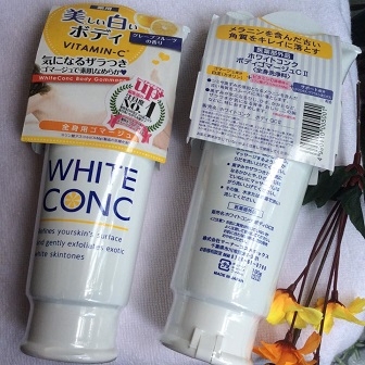 Tẩy tế bào chết trắng da White Conc của Nhật