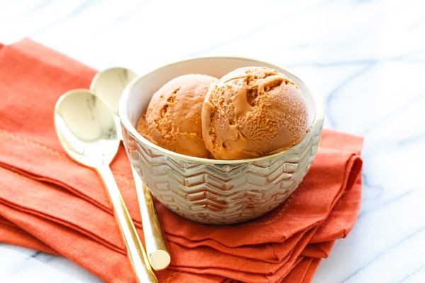 Bứt phá mùa hè với kem trà sữa ngay hôm nay nhé bạn