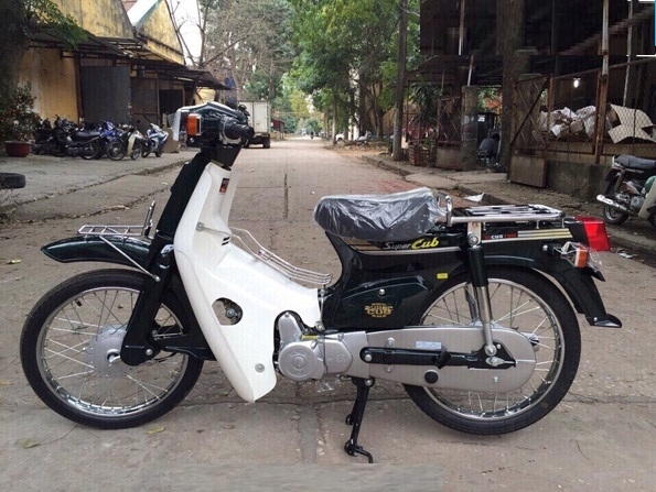 Honda Cub 82  Tình yêu còn mãi  Xe máy