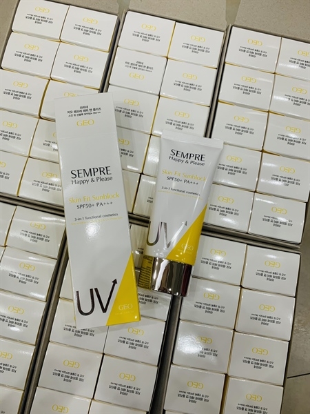 Kem chống nắng Geo Sempre Happy & Please skin fit sun block SPF/ 50 PA +++